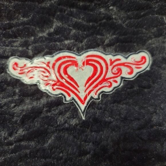Gorgeous Vintage Tribal Heart Patch New Old Stock - Picture 2 of 3